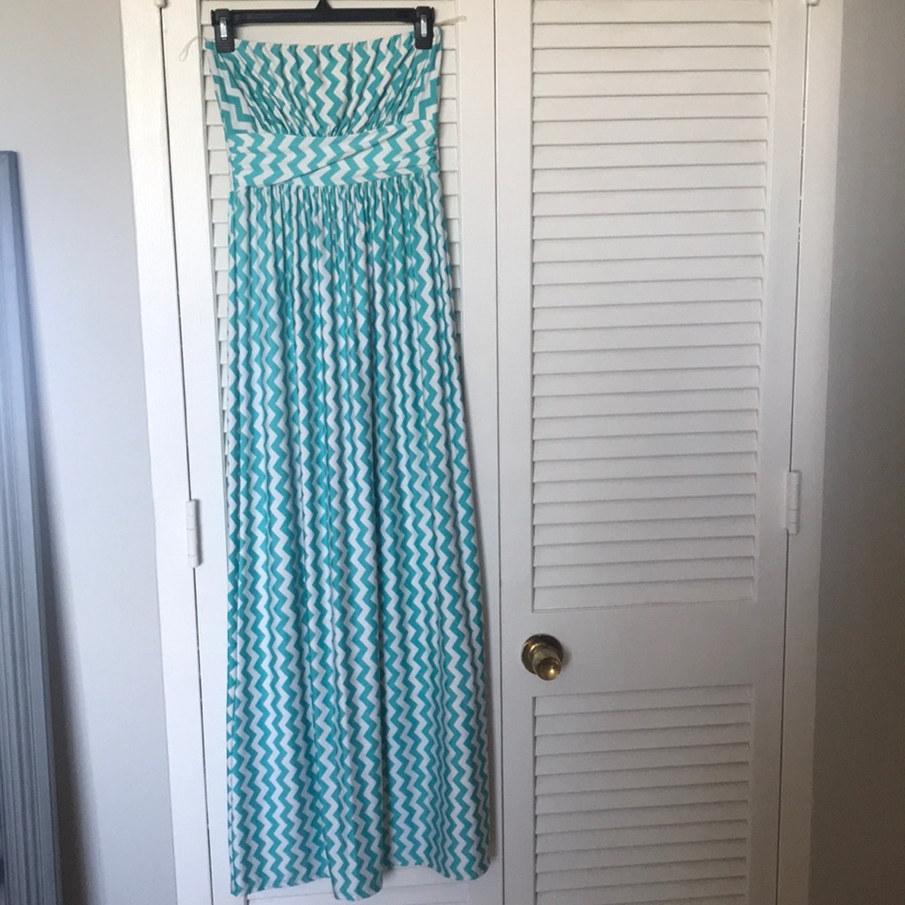 Chevron print maxi dress